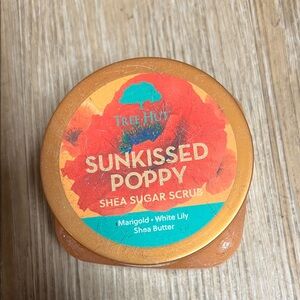 Tree Hut Sunkissed Poppy Shea Sugar Scrub